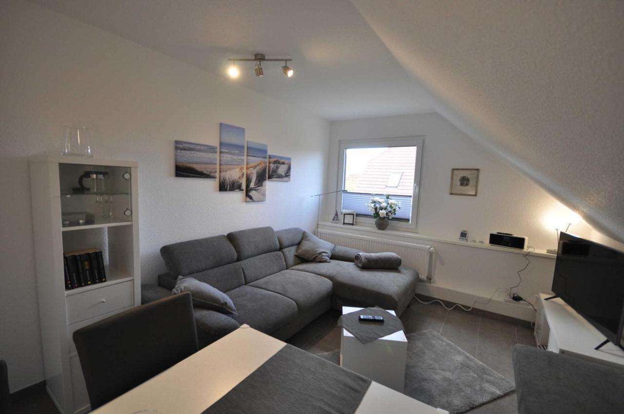 Nr 28 - Ferienwohnung Am Yachthafen Harlesiel Luaran gambar