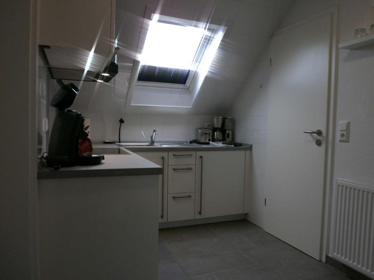 Nr 28 - Ferienwohnung Am Yachthafen Harlesiel Luaran gambar