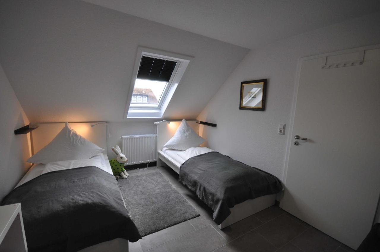 Nr 28 - Ferienwohnung Am Yachthafen Harlesiel Luaran gambar